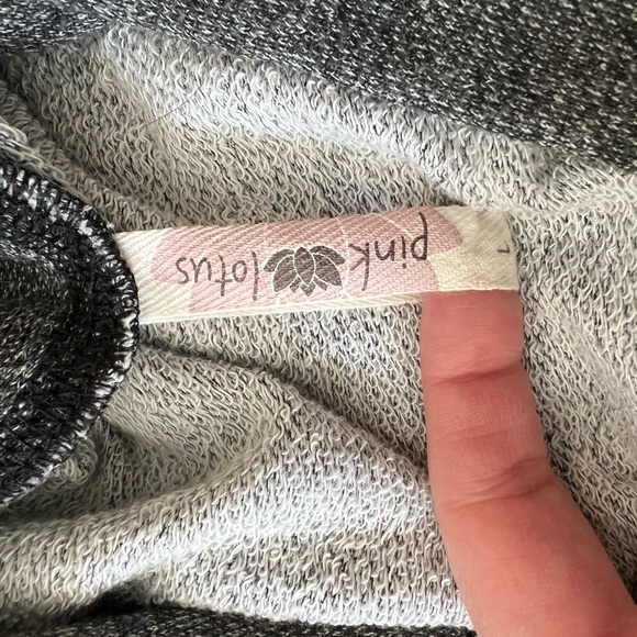 Pink lotus tunic, grey size L - Picture 2 of 2